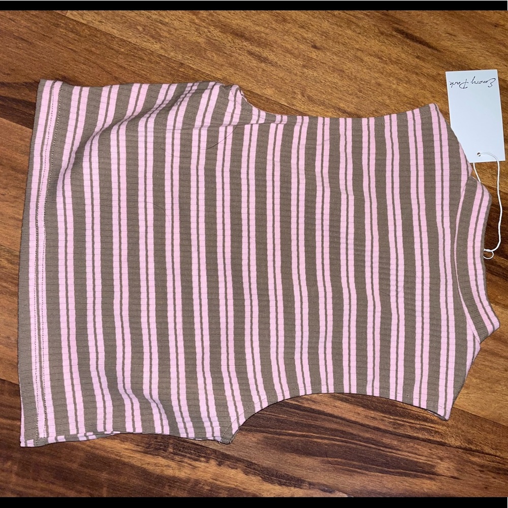 Shop These Three Tank - Picture 2 of 2